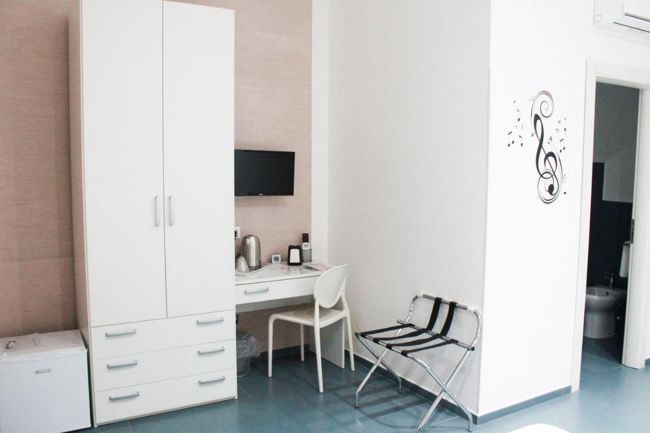 Mascalzone Latino Luxury Rooms نابولي المظهر الخارجي الصورة