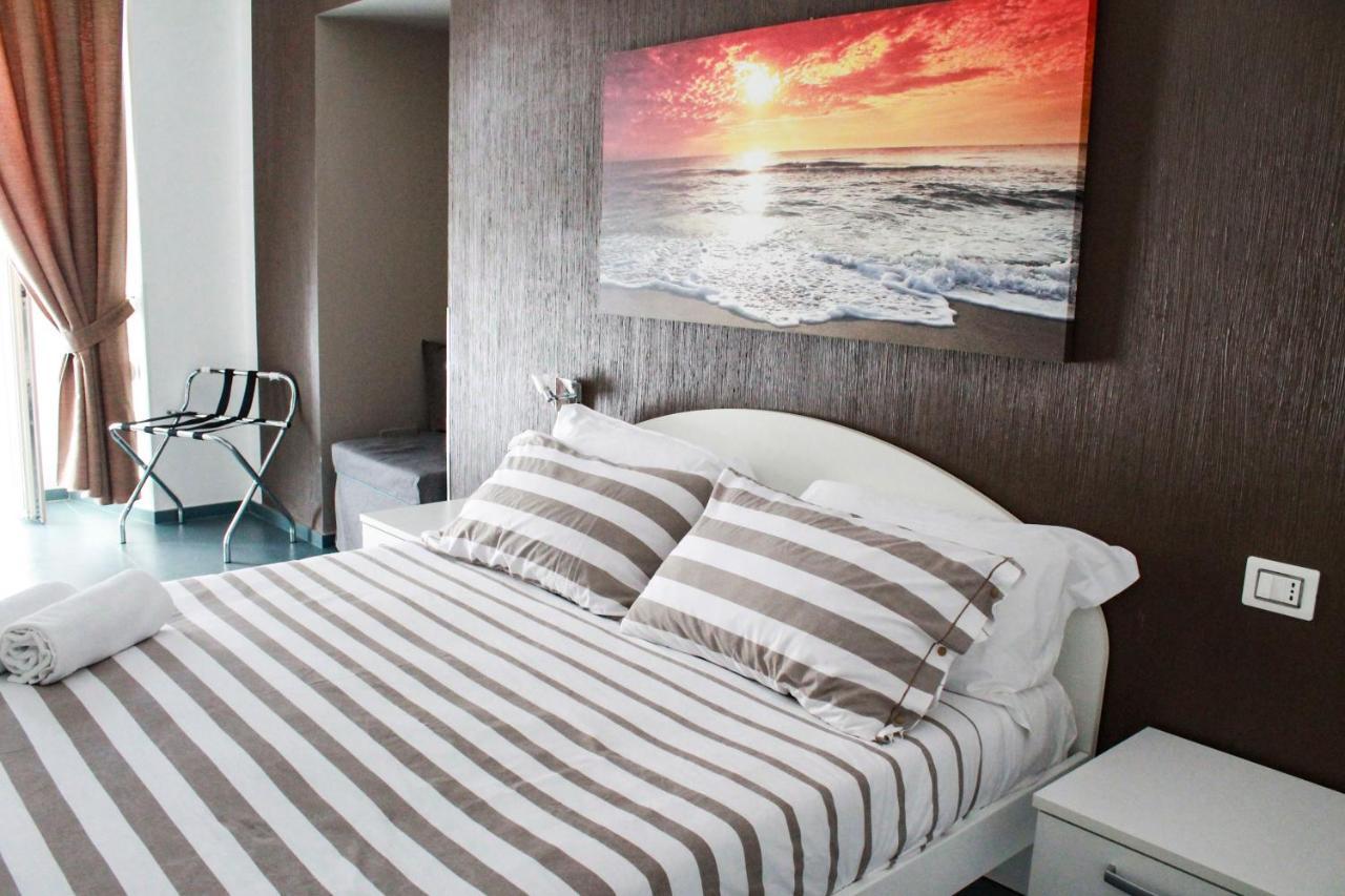 Mascalzone Latino Luxury Rooms نابولي المظهر الخارجي الصورة