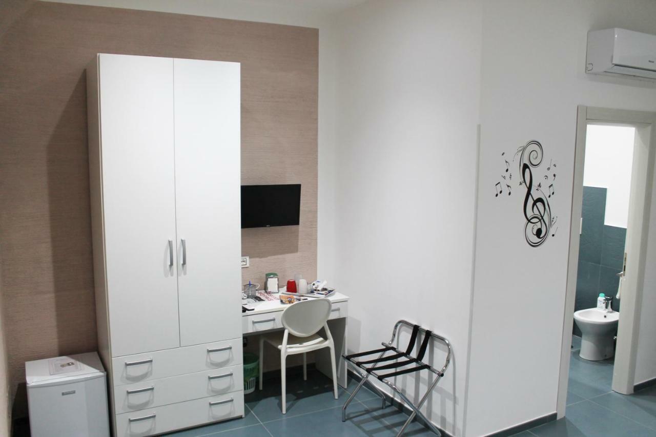 Mascalzone Latino Luxury Rooms نابولي المظهر الخارجي الصورة